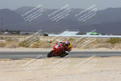 media/Mar-01-2025-Race Pace (Sat) [[ebf7b6e548]]/8-Vested (Turn 4 Inside) 11am/